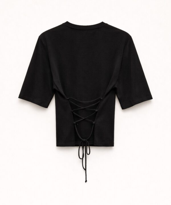 T-shirt – Black Lumina